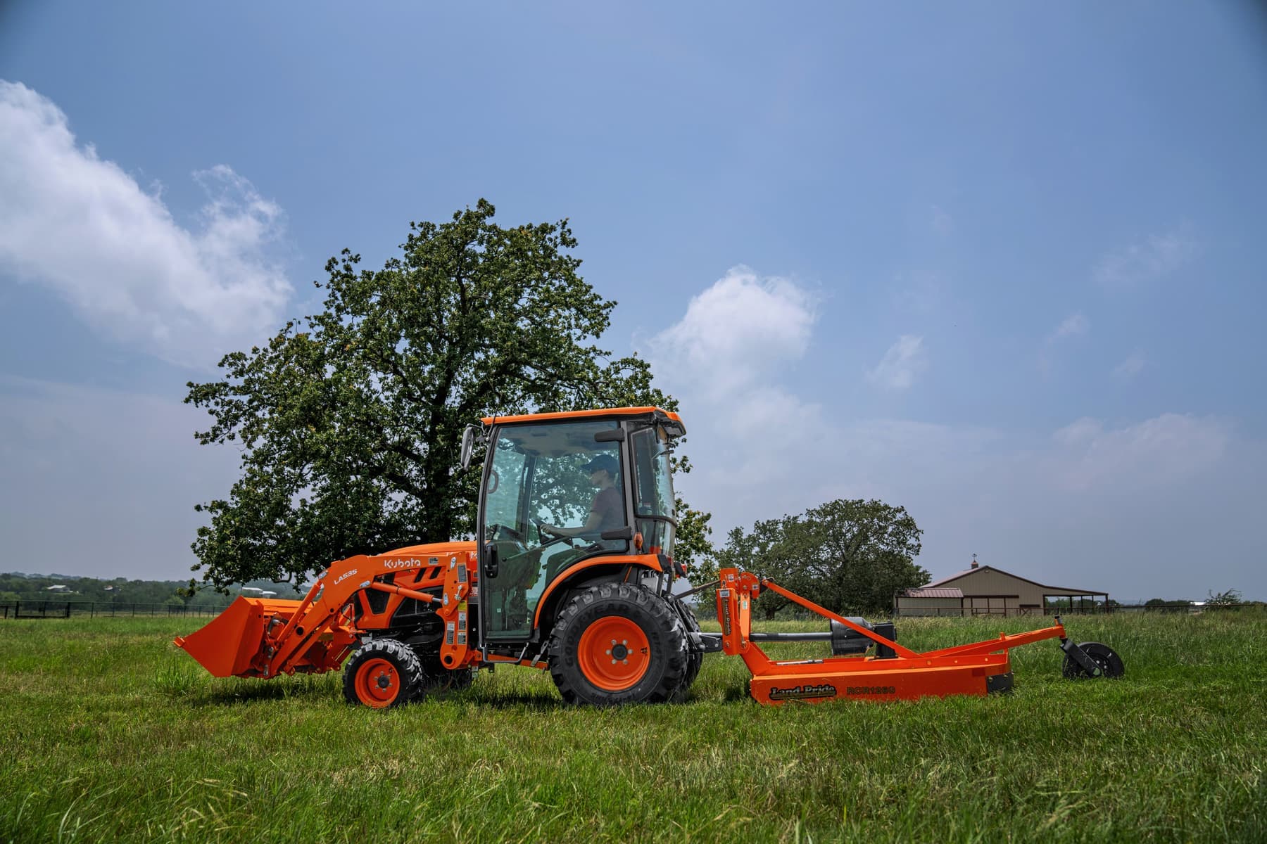 Select LX2620 Cab Tractors | Central