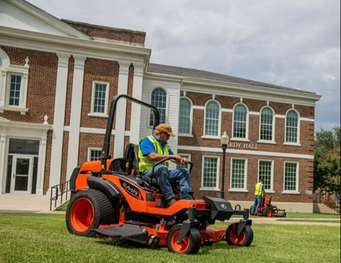 z1611_mower_2022_050.jpg