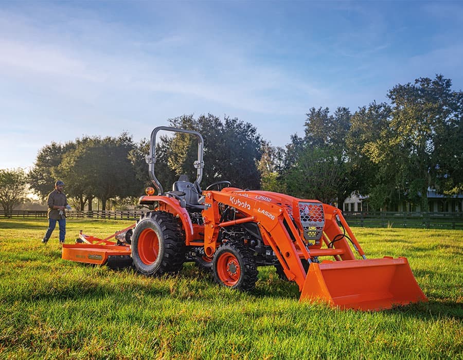L2502 Tractor