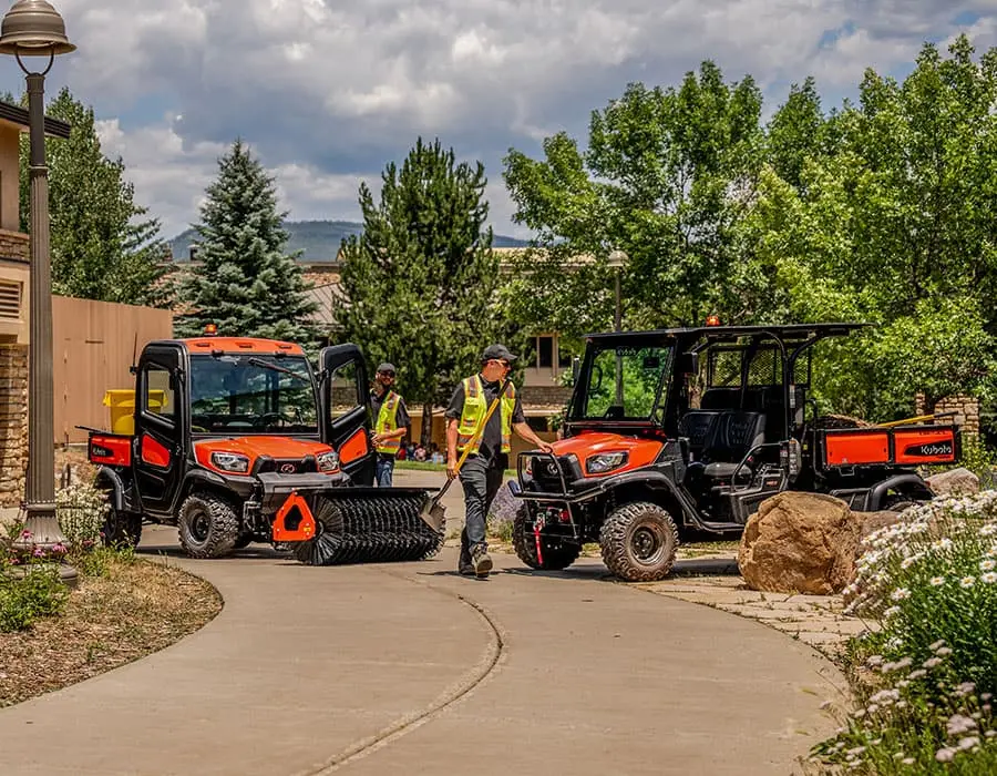 RTV-X Cab and Crew