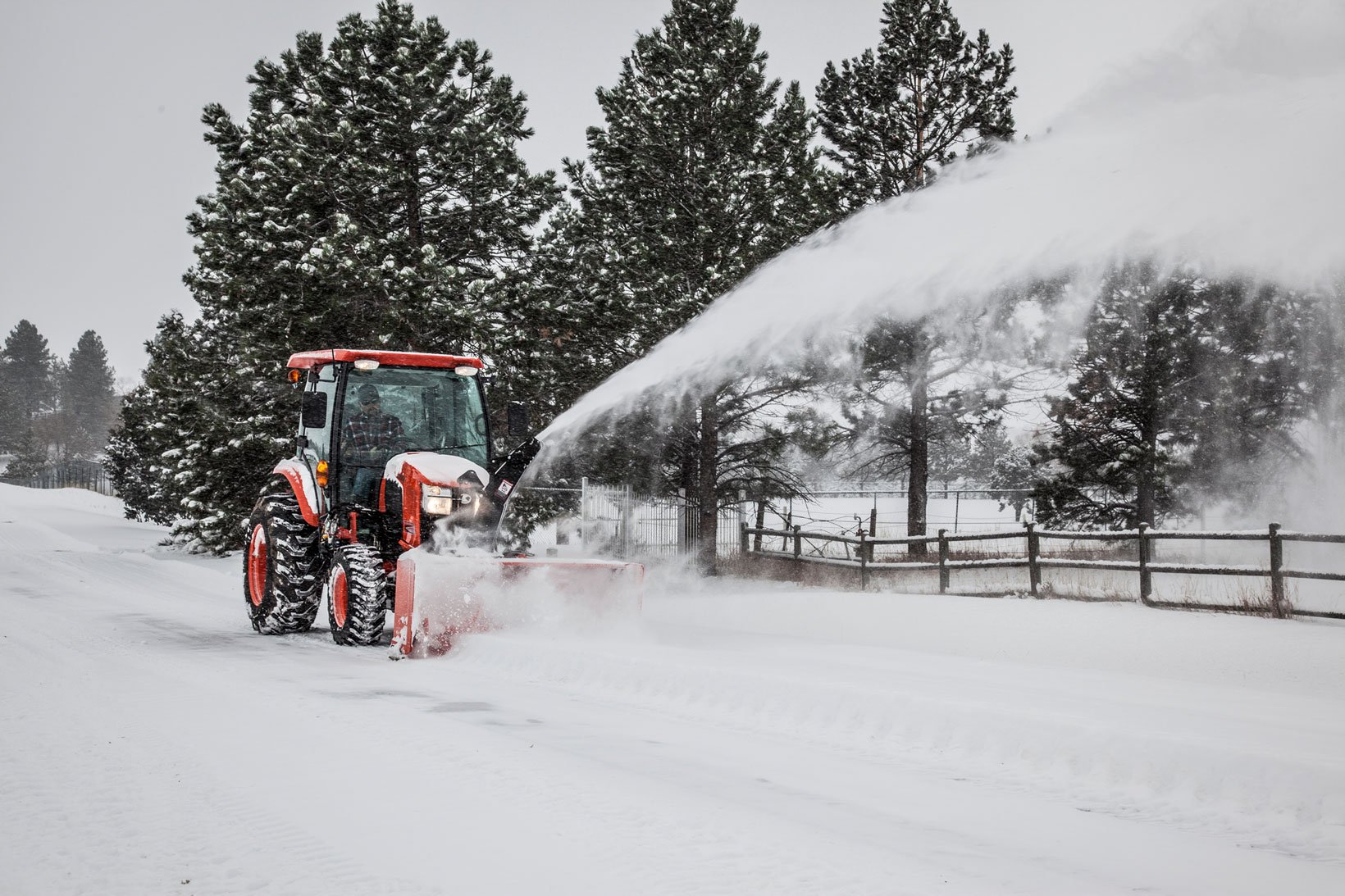 0215_L3560_Cab_SnowBlower_7152