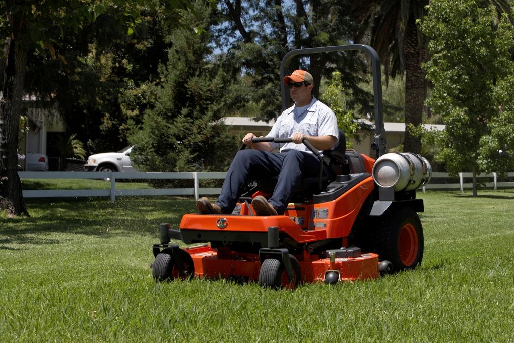 Kubota ZP330