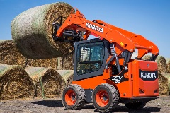 Kubota SSV65_BaleSpear_7267