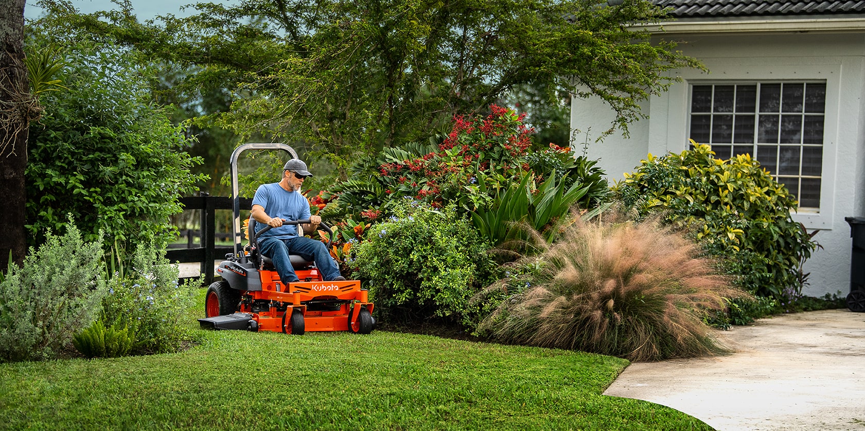 Kubota 42 zero turn mower 2025