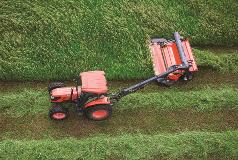 DMC8032_Mowing2_L