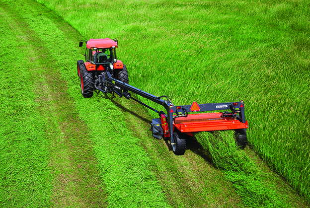 DMC8032_Mowing4_L