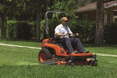 ZG227-MaleMowing4_L