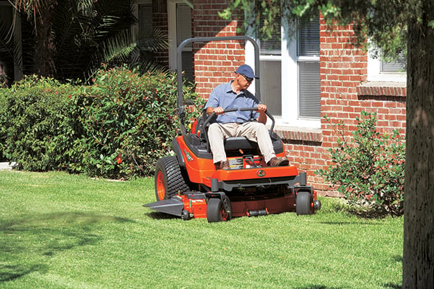 ZG327-MaleMowing1_L